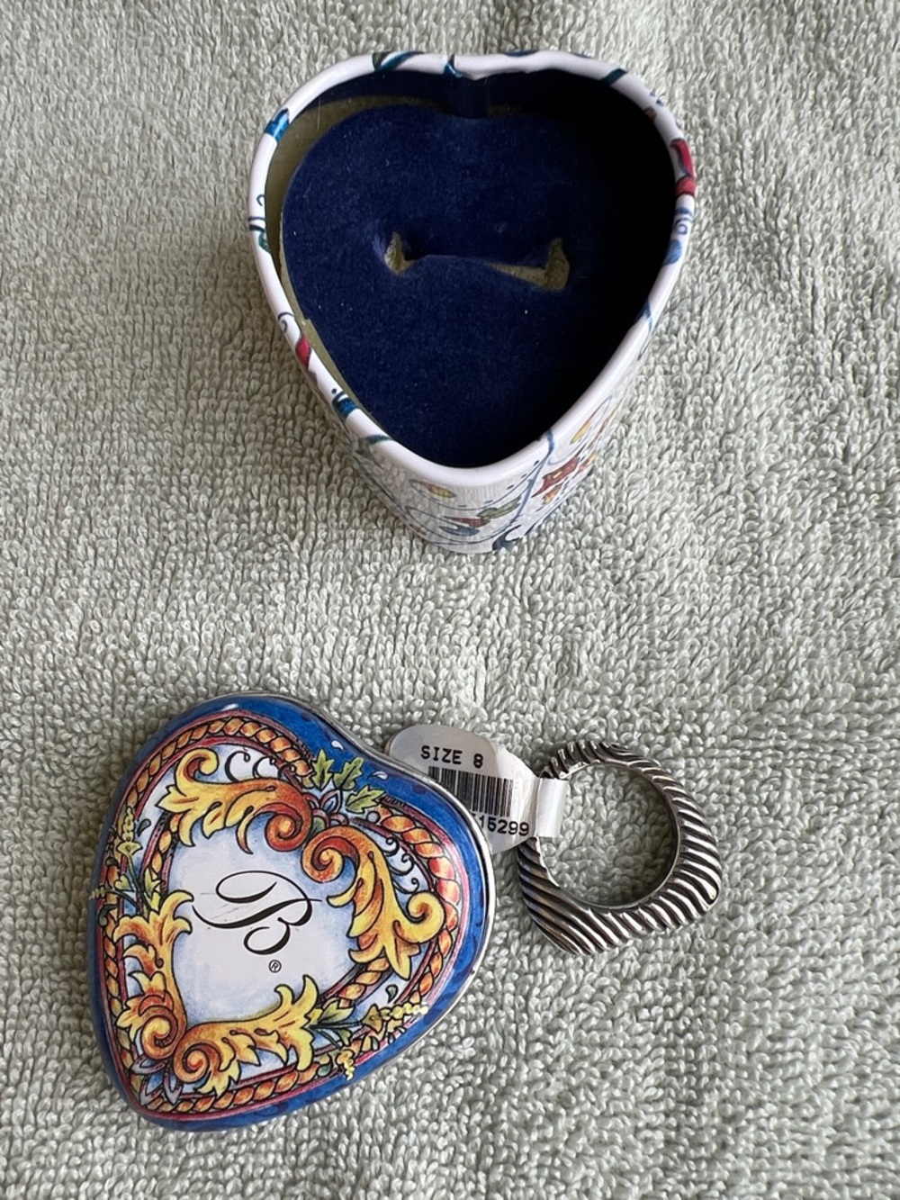 Brighton Silver Heart Ring - Picture 3 of 9